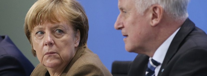 Kanzlerkandidatur: CSU zwingt Merkel in die Warteschleife